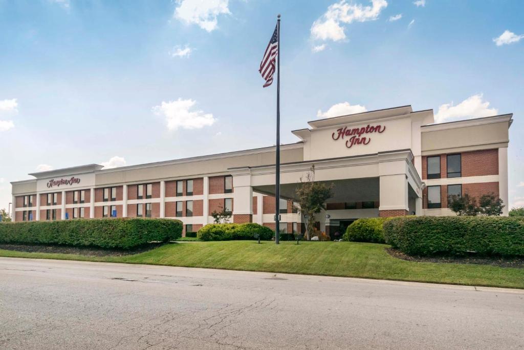 Hampton Inn Richmond KY Main image 1